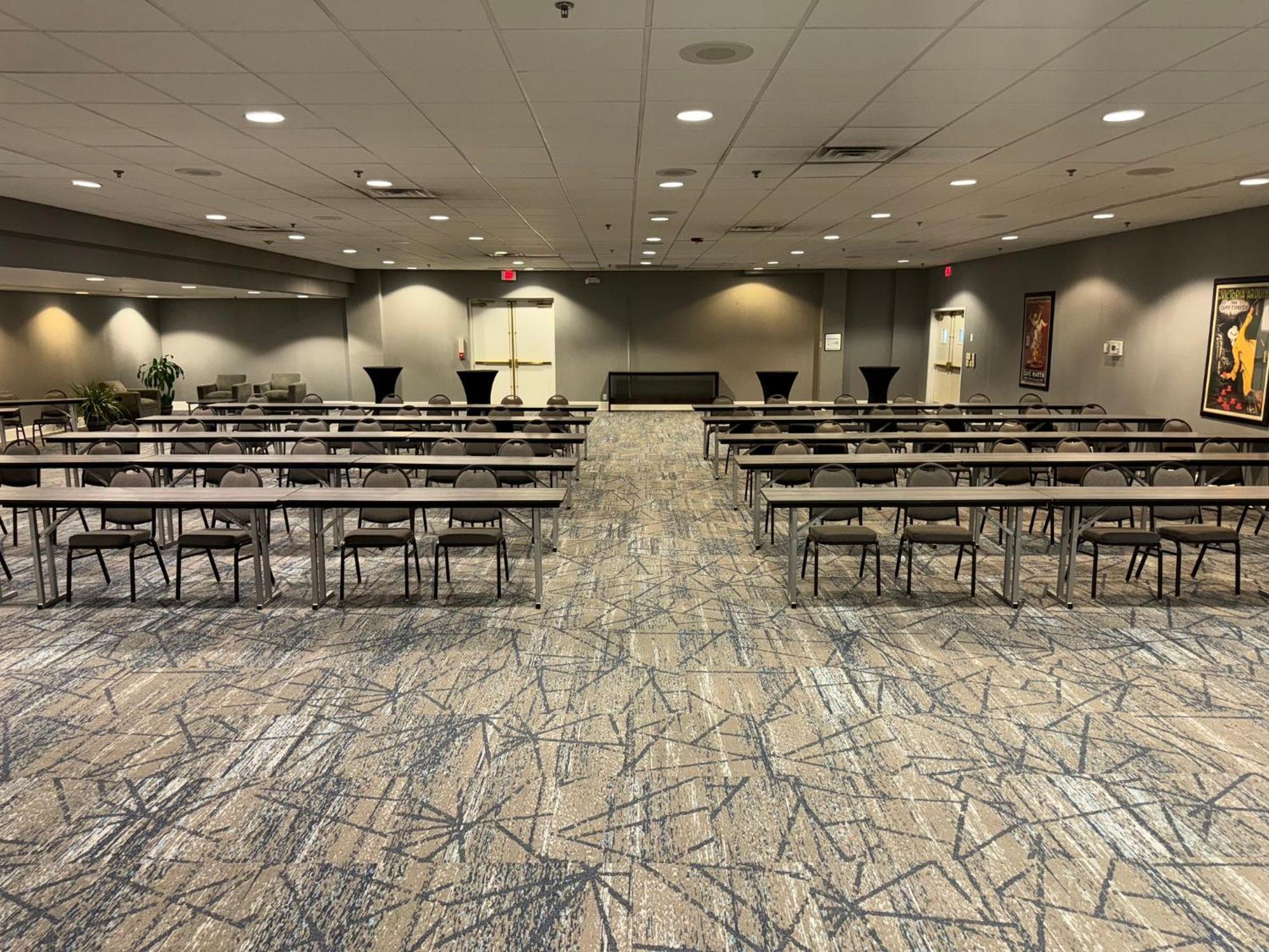 Hotel Express Nashville-downtown - Broadway By Ihg 3*