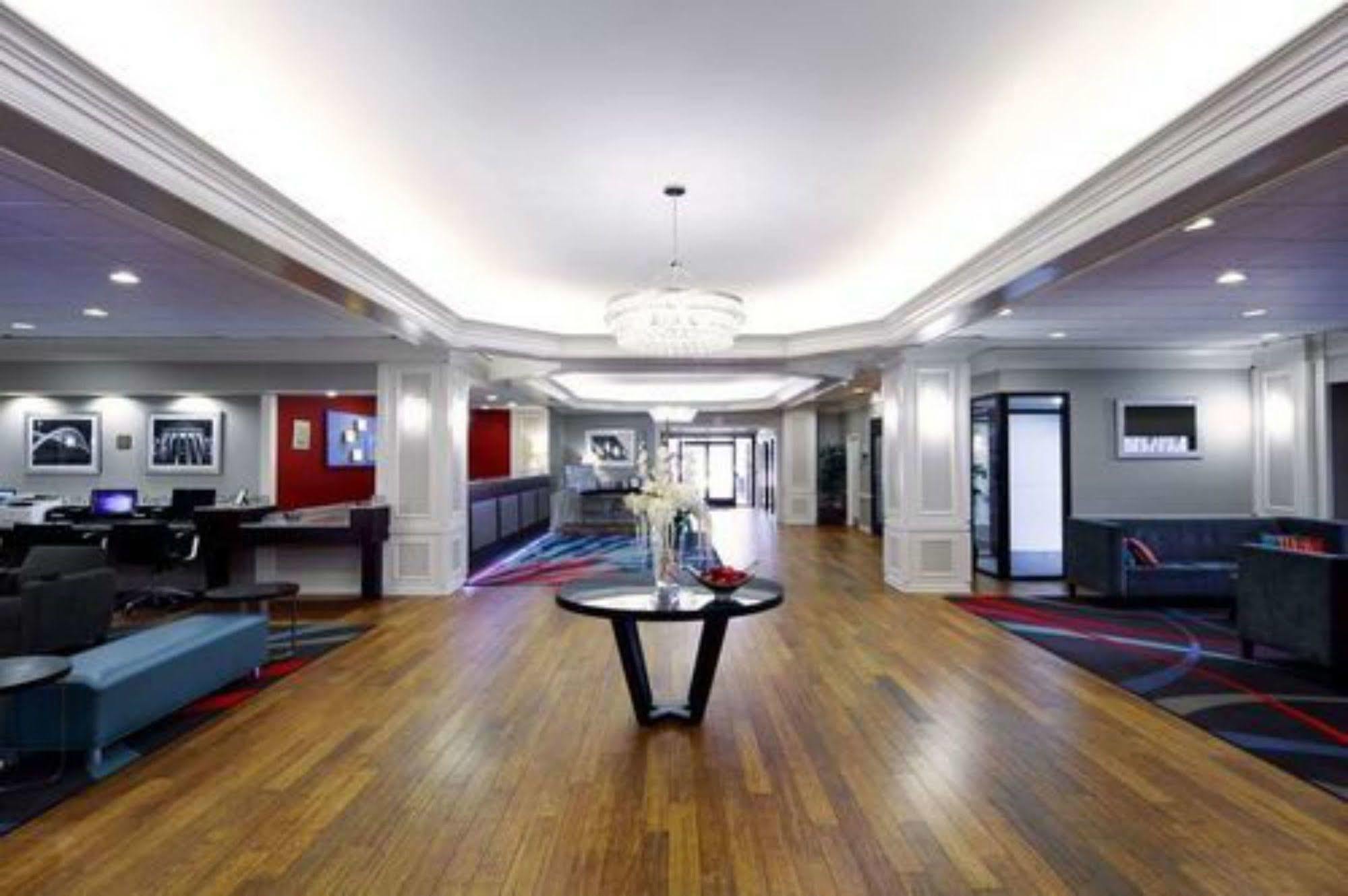 Express Nashville-downtown - Broadway By Ihg 3* Nashville